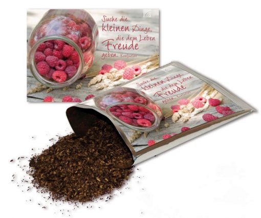 Teekarte Suche die kleinen Dinge - Jede Tee-Postkarte ist gefüllt mit 20 Gramm erstklassigem Rooibostee der Sorte Holunder-Vitamin-Genuss.