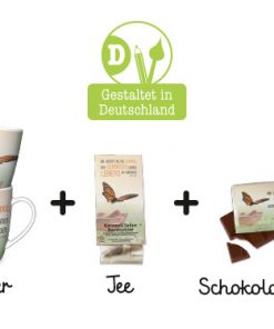Kleine Auszeit für Dich :-) ist in Deutschland gestaltet und besteht aus einem Becher, einem Tee und einer kleinen Tafel Schokolade im gleichen Design.